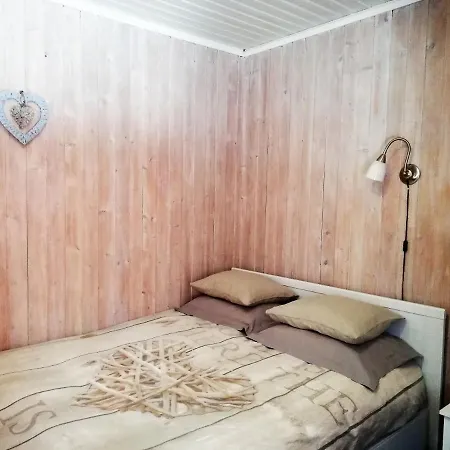 Bed & Breakfast Lovheim - Anneks 3*