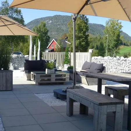 Bed & Breakfast Lovheim - Anneks 3*